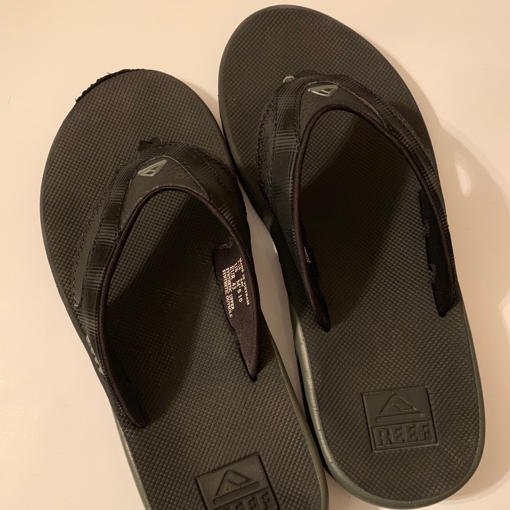 Reef Fanning Flip Flops
